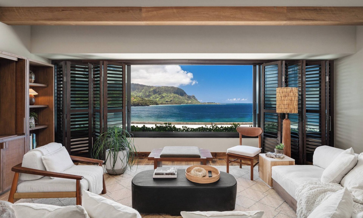 Princeville Resort | 1 Hotel Hanalei Bay
