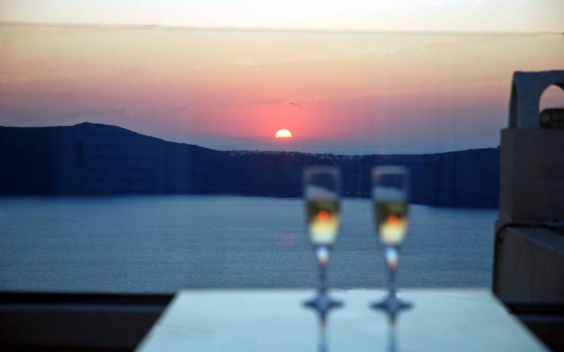 Firostefani Apartment | 28 m² Serviced apartment ∙ 2 guests