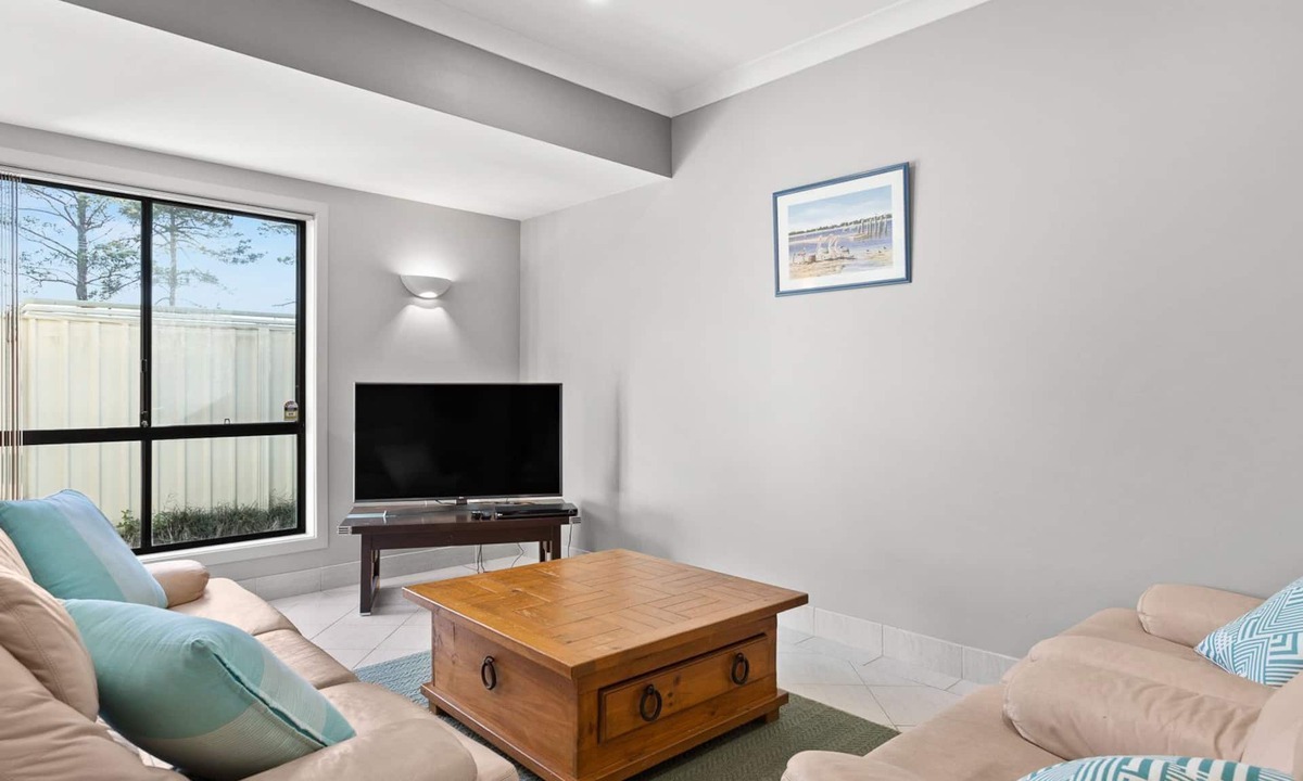 South Evans Head House | 3-45 Park Street - Spacious Townhouse
