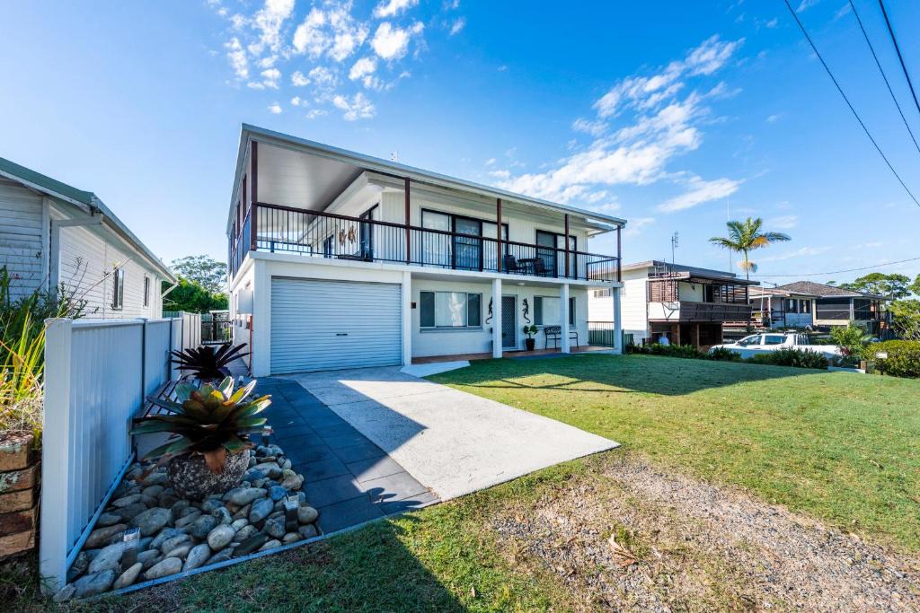 Iluka Apartment | 3A Duke Street, Iluka