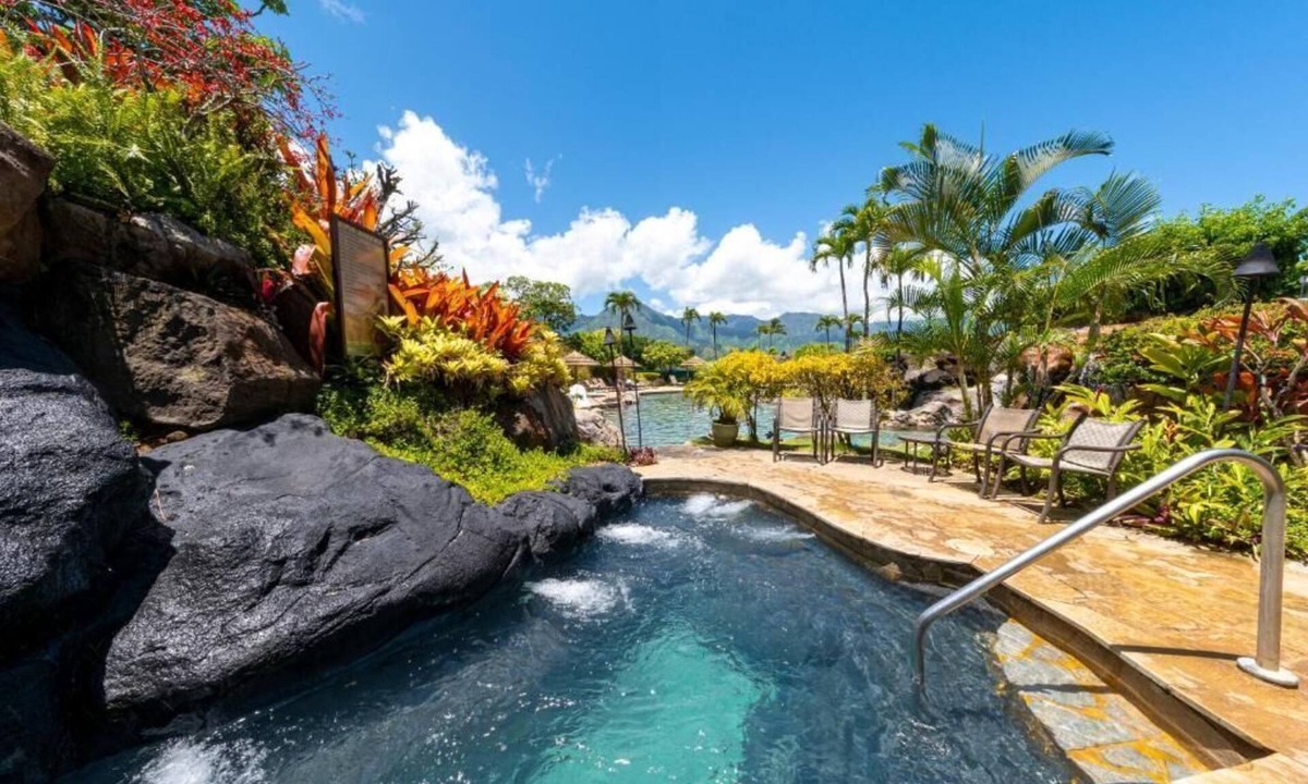 Princeville Hotel | 4 Units | Full Kitchen | Pool | Princeville Beach Access #1 Resort on Kauai!