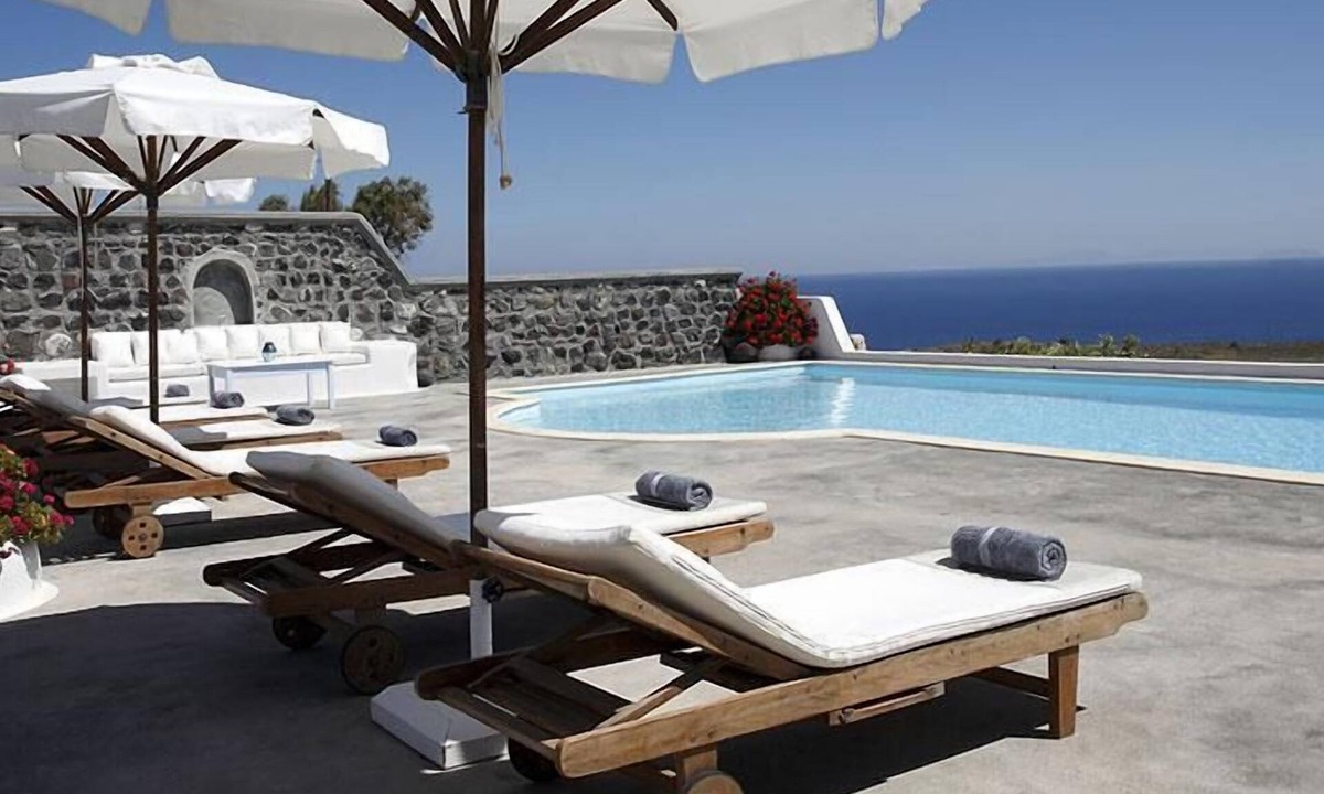 Imerovigli Hotel | Aghios Artemios Traditional Houses