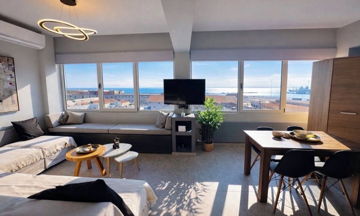 Thessaloniki City Centre Apartment | #ALS LIMEN SEAVIEW SUITE