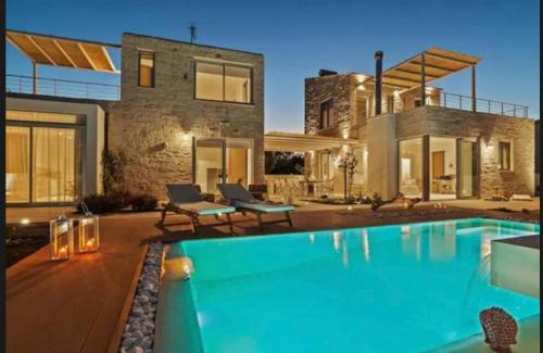 Almyrida Apartment | Annassa Experience Suites 2' walk from Almyrida Beach