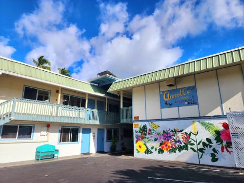 Keaukaha Cabin | Arnott's Lodge & Hiking Adventures