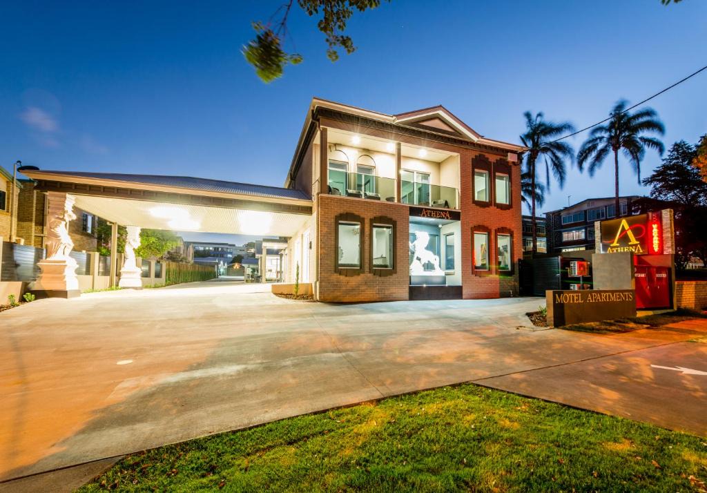 South Toowoomba Hotel | Athena Motel Apartments