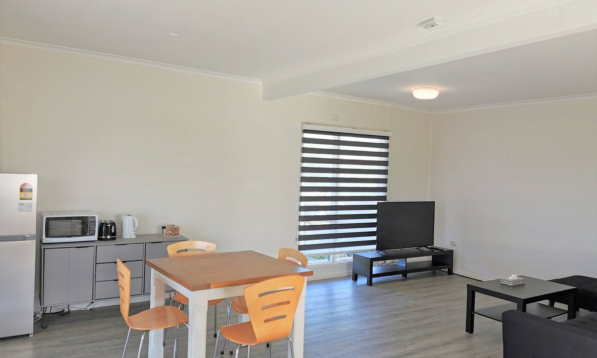 Bathurst Hotel | Bathurst Explorers Motel