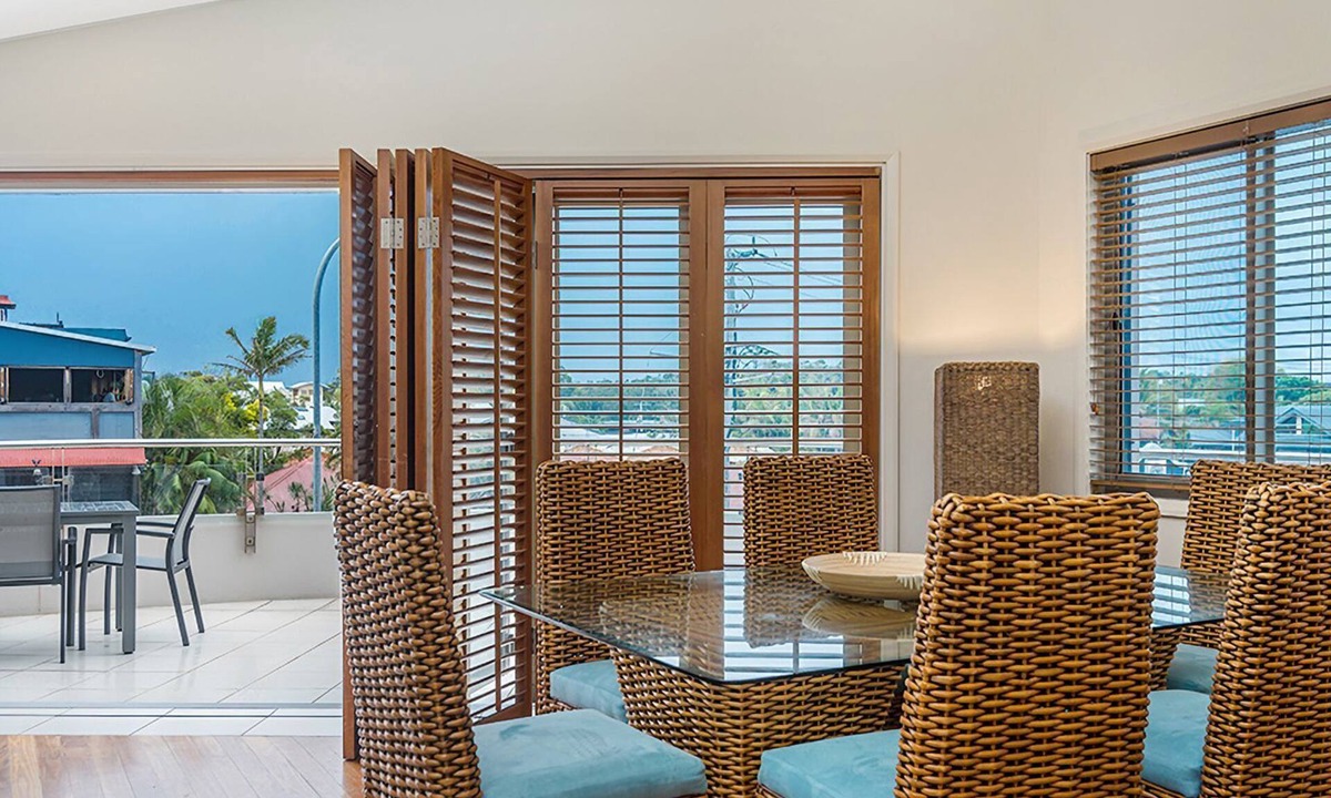 Byron Bay Apartment | Byron Bay Accom - Pipis On The Beach 3 - 2 Fletcher Street