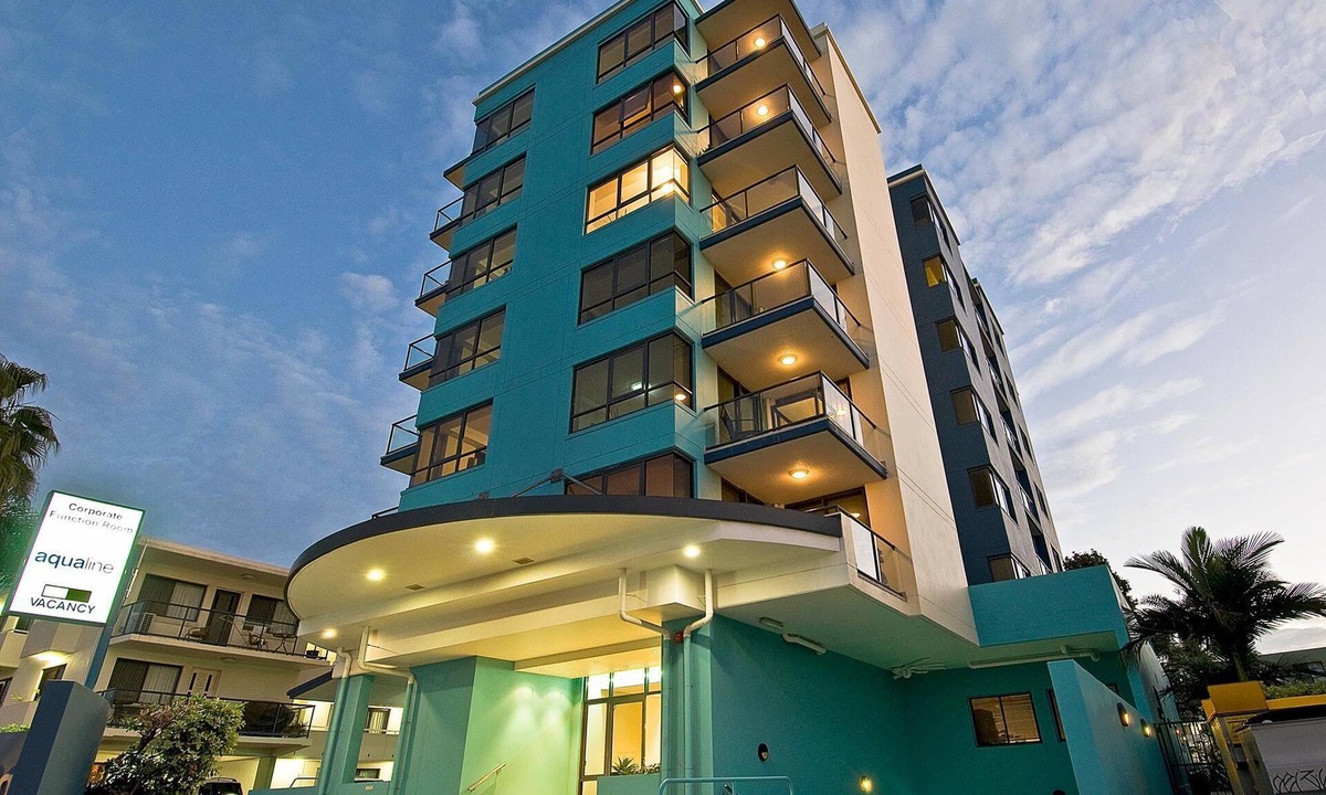 Southport Apartment | Calm Broadwater Family Apartment — Pool, Spa, Parklands | 2BR Southport
