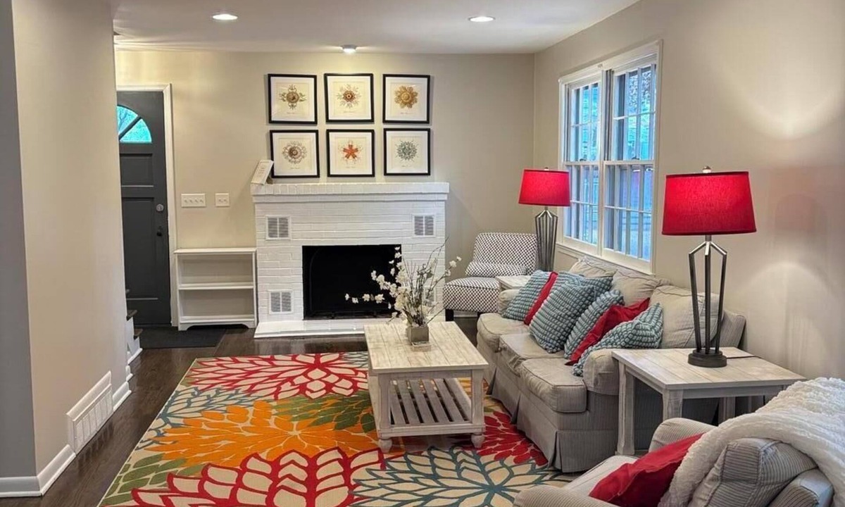 The Pines House | Charming Dog-Friendly Coastal Retreat – Quiet Location, Steps from Rehoboth