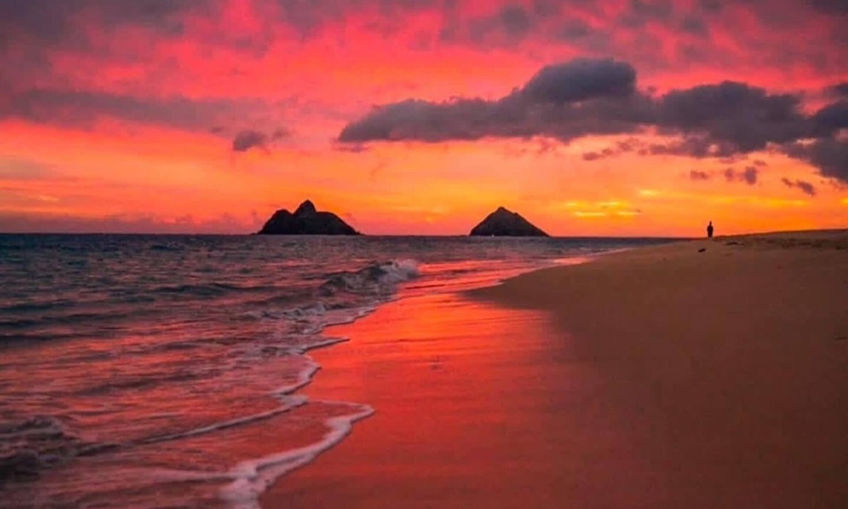 Lanikai Cottage | Charming Lanikai Kailua Cottage! Close to Lanikai beach, A/C, parking.