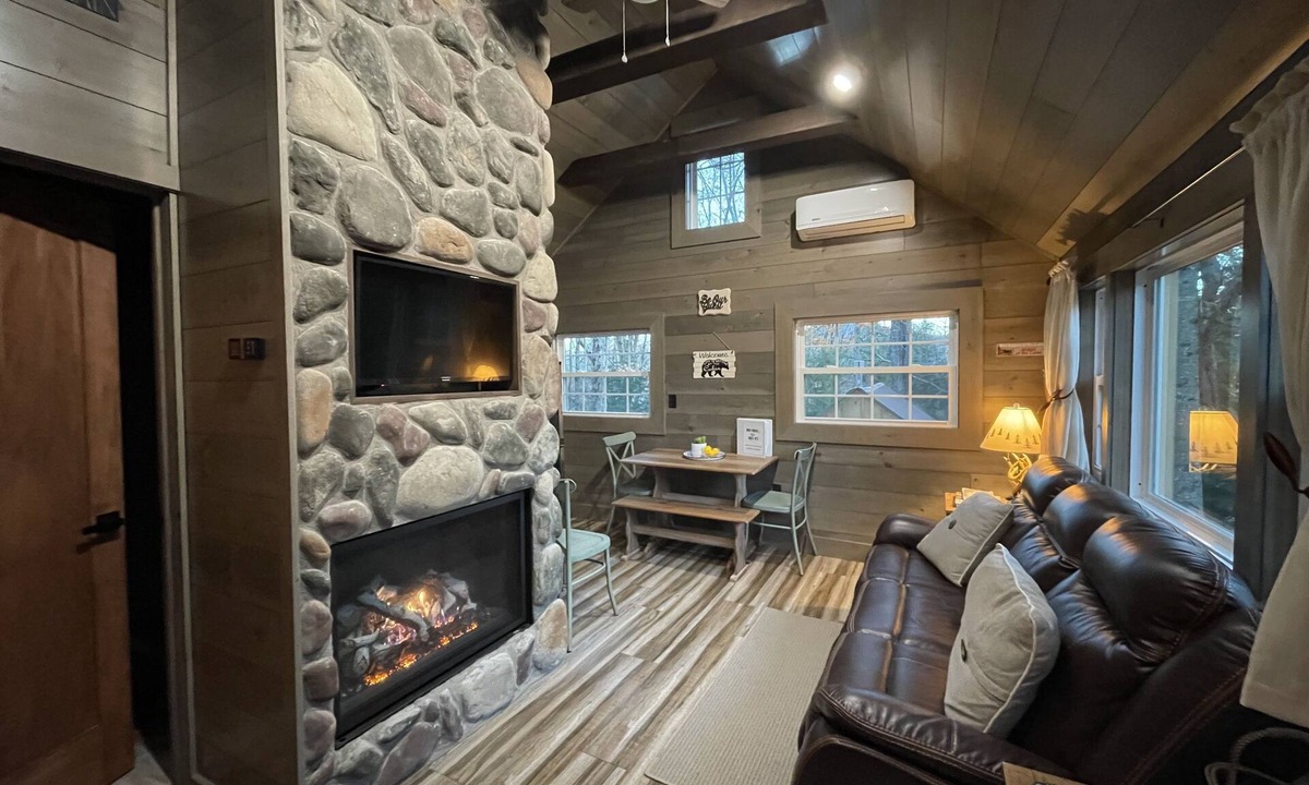 Town of Webb Cottage | Cottage “7th Lake" Two Bedroom Cottage at The Lakes