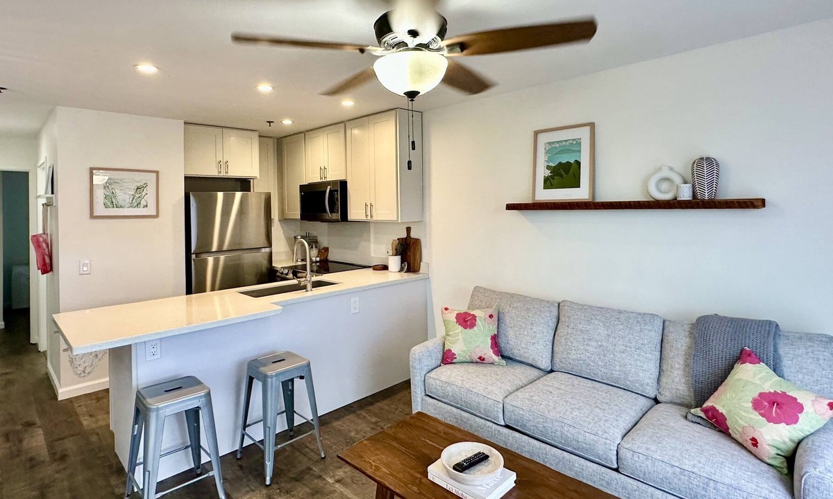 Kailua Condo | Cozy Kailua condo all to yourself, Only a 5 minute walk to Kailua Town 7/30