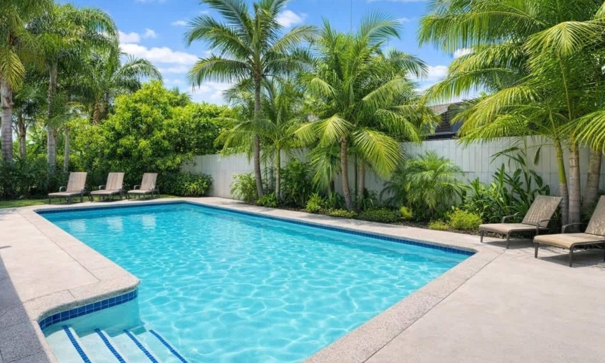 Anaheim Resort House | Disneyland Tropical Retreat 4BR 4BA, Pool/Hot Tub