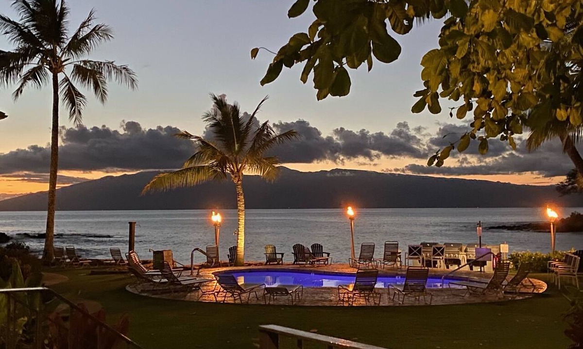 Napili Condo | Downstairs Corner Unit, Awesome View with A/C!
