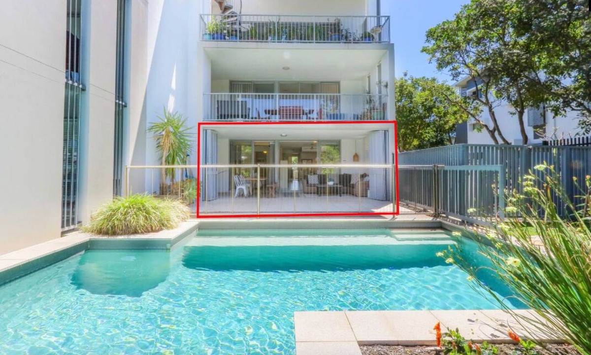 Casuarina House | Drift South Swim Up Oasis - Unit 1