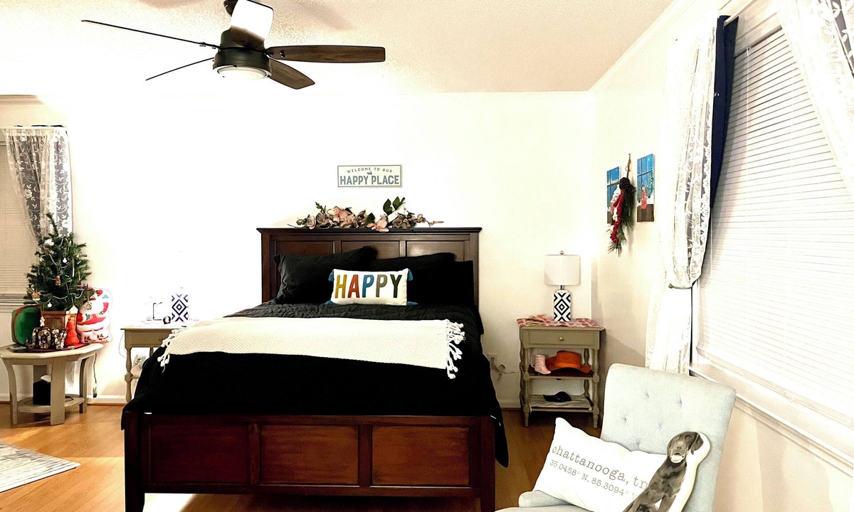 Lookout Valley Neighborhood Association Apartment | Elegant & Cozy Suite Minutes from Downtown Chattanooga Large Yard, Dog Friendly!