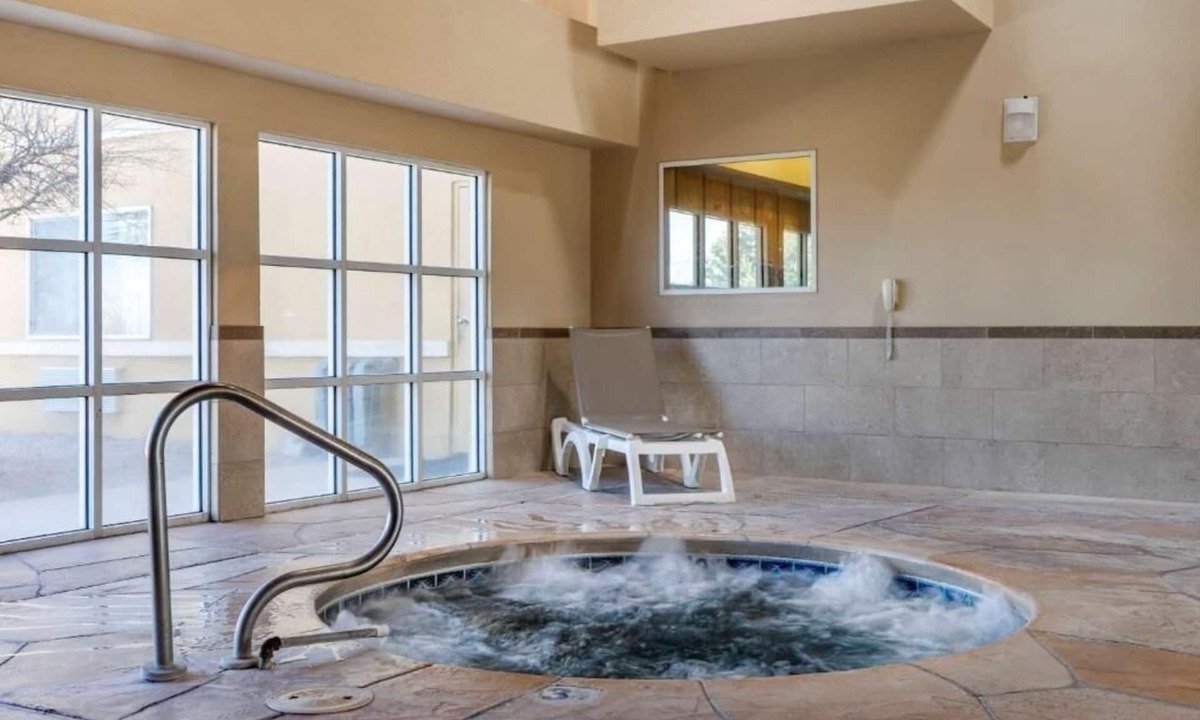 Albuquerque Hotel | Enjoy Albuquerque Culture, 4 Units with Free Breakfast