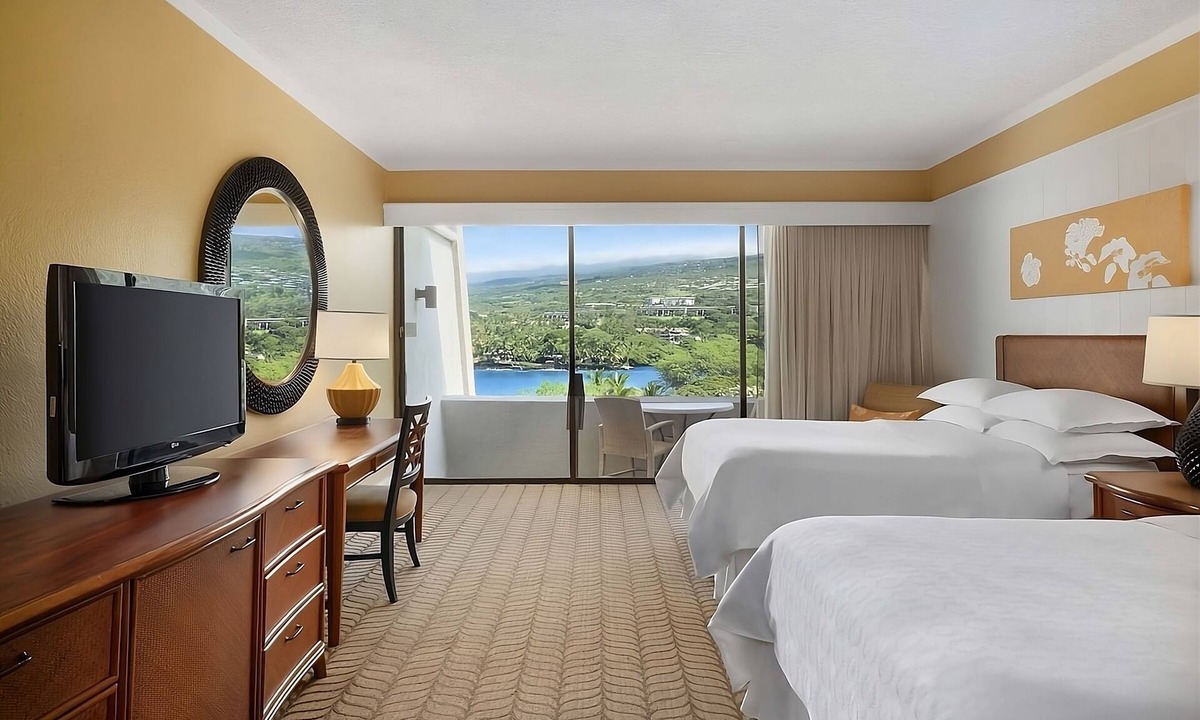 Keauhou Hotel | Enjoy The Beauty Of Kona! 3 Spacious Units, Oceanfront, Amazing Dining Options!
