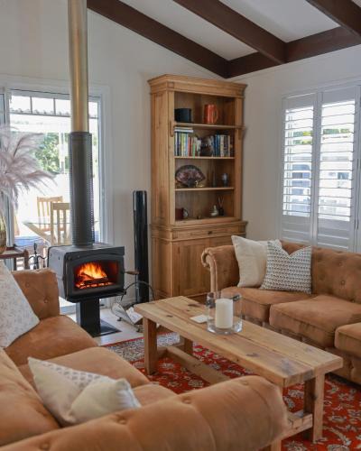 Eagle Heights House | Firefly Cottage