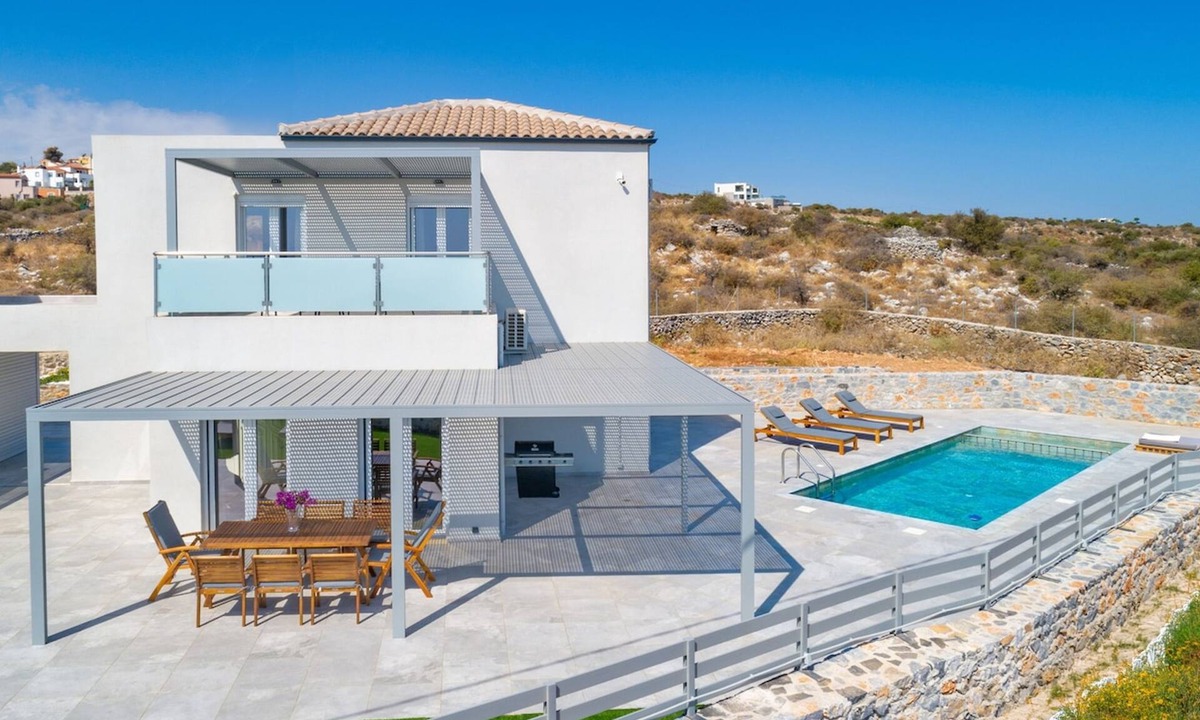 Kefalas Villa | Gianna's Panoramic Seaview Twin Villas with pool 2