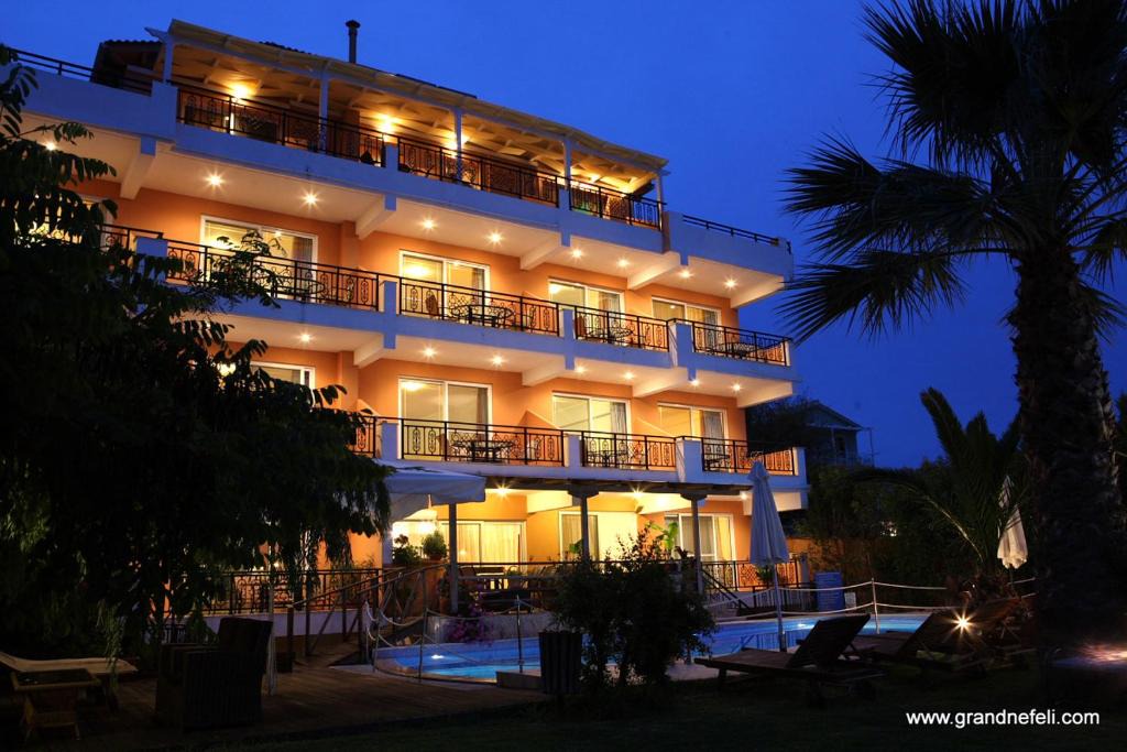 Vassiliki Hotel | Grand Resort nefeli