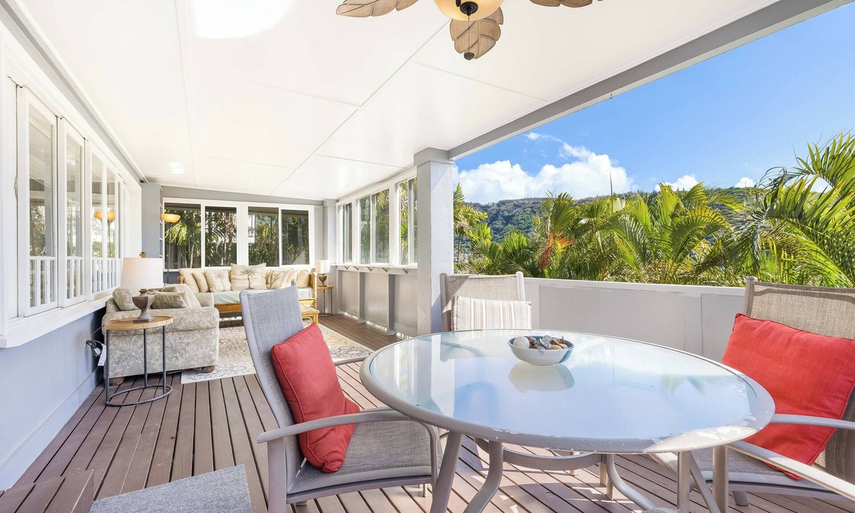 Manoa House | Hale Ho‘omalie- Peaceful Mānoa Valley Retreat near UH