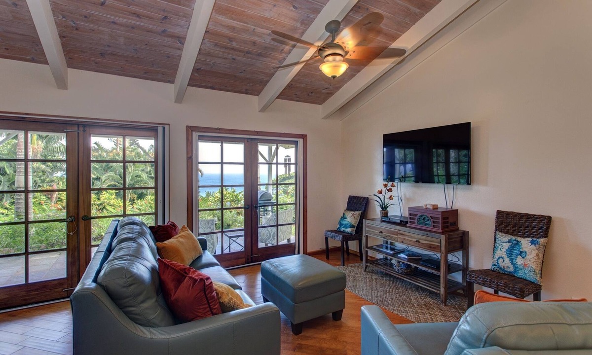 Ninole House | Hamakua Pukana La Hale 3 Bedroom Home by RedAwning