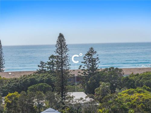 Hastings Point Apartment | Hastings Hideout - 2BR Creekside Beauty by uHoliday