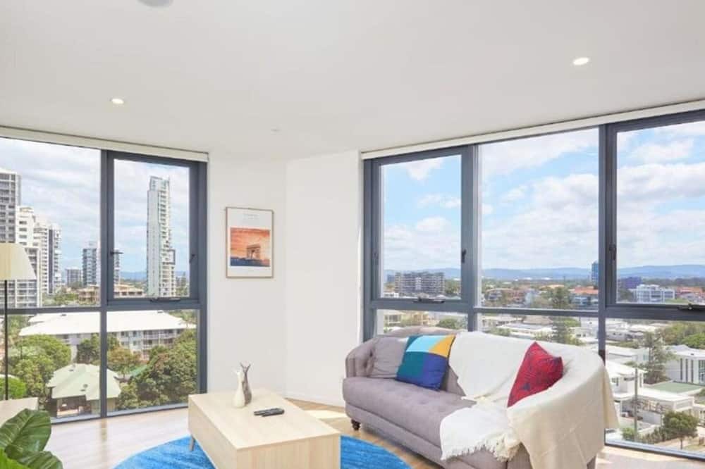 Surfers Paradise Apartment | Iconic Surfer's Sweet one bedroom Home in Surfers