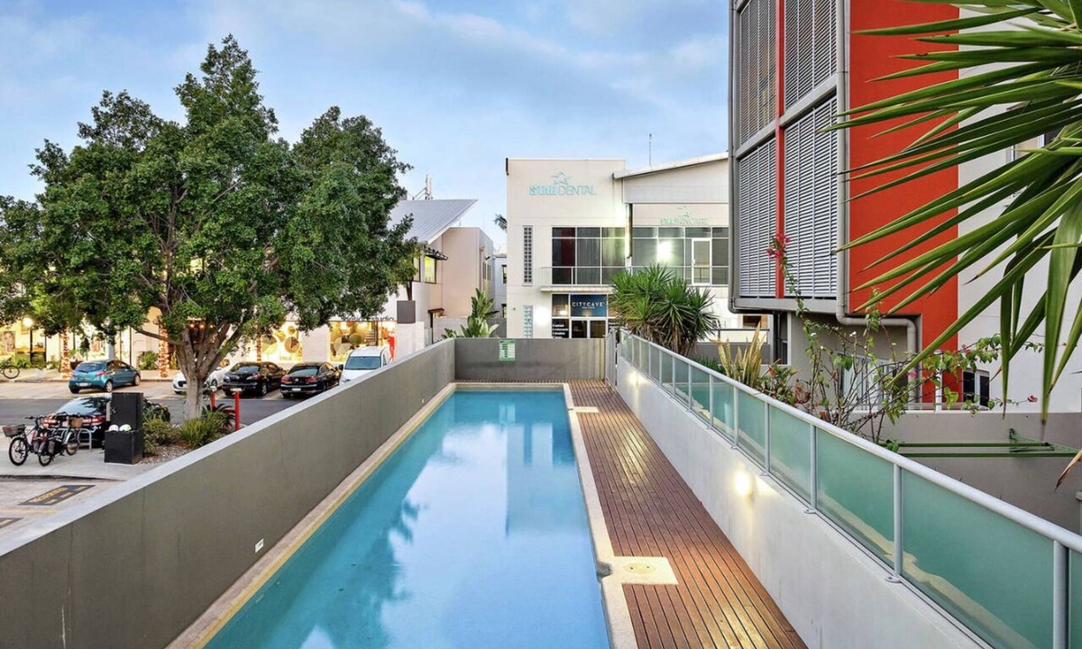 Fortitude Valley Apartment | James Street Designer 2-Storey Townhouse with Pool