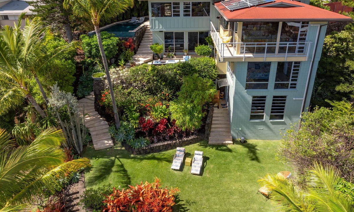 Waialae Iki Ridge House | Kahala Hills Estate by Gather: Luxury Oceanview Villa w/Pool & Gym
