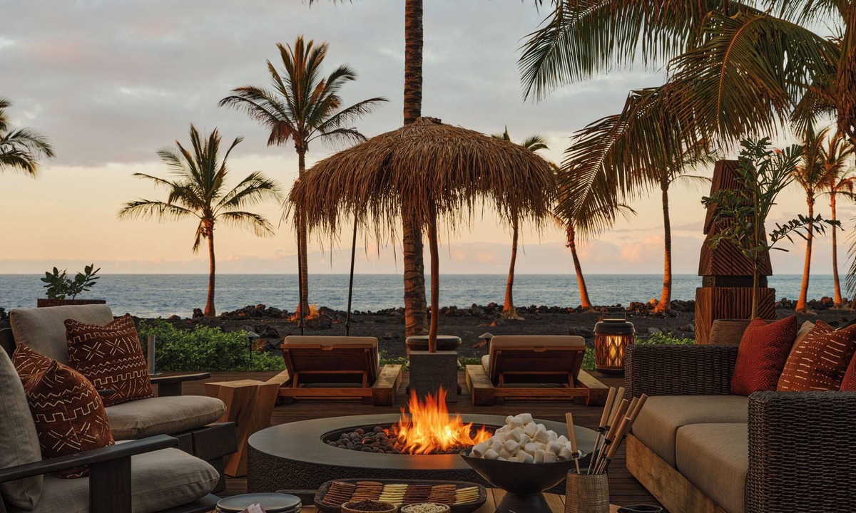 Kaupulehu Hotel | Kona Village, A Rosewood Resort