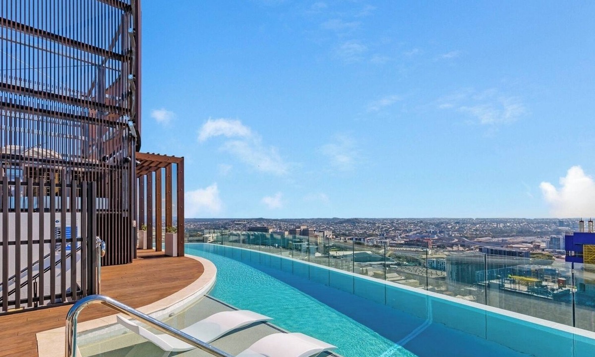 Fortitude Valley Apartment | KozyGuru | Fortitude Valley | 2 Bed Apt.