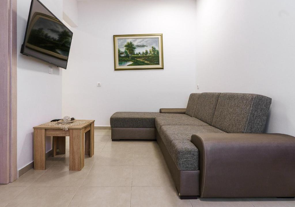 Neapoli-Sykies Apartment | Le Floor, Urban Escape near Thessaloniki center