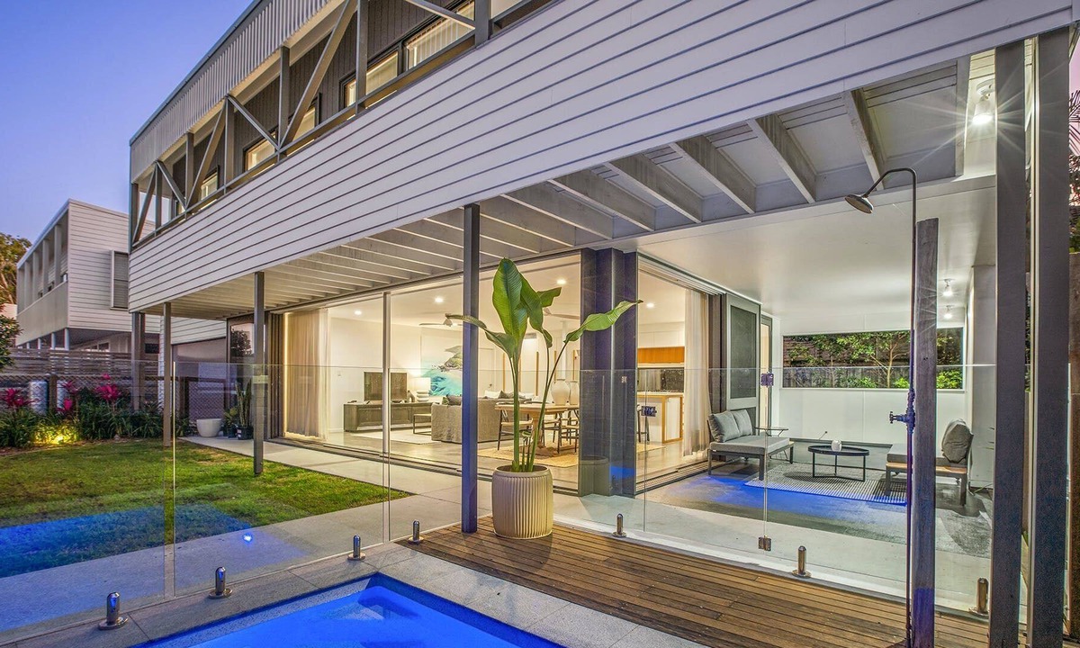 Byron Bay House | Lomani 5 (With Car Parking)