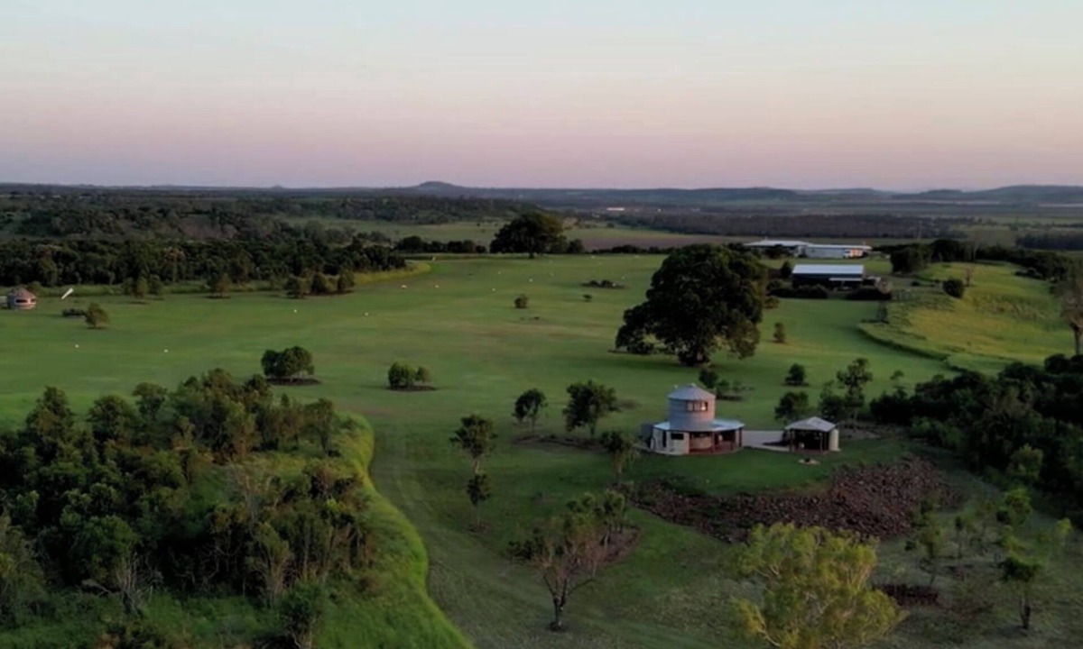 Irongate Cabin | Lux Off Grid StarGazing Silo