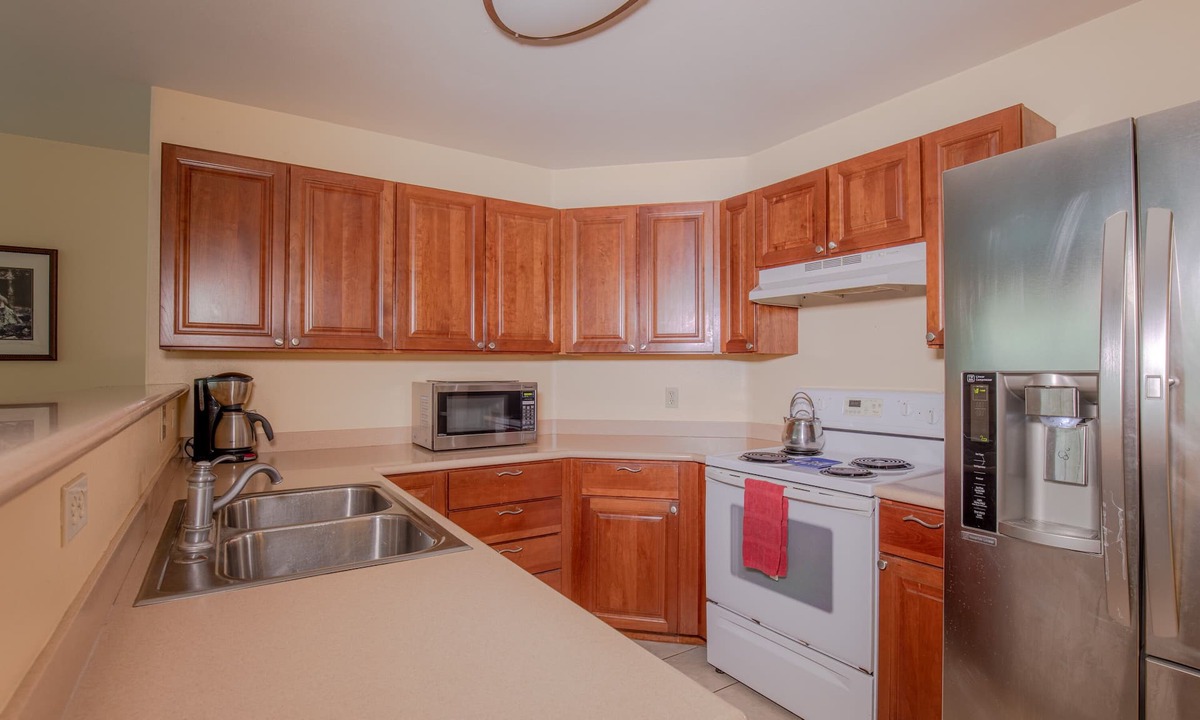 Kihei Apartment | Luxury Meets Affordability in Paradise In Kihei Permit # BBKM20150003