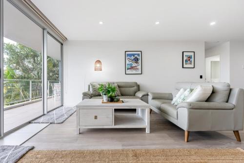 Gold Coast Apartment | Luxury Spacious 3 Bedroom Apartment - Gold Coast