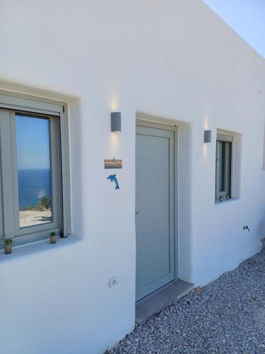 Imerovigli Apartment | 'Nektarios' Cycladic house with sunrise and sea view!
