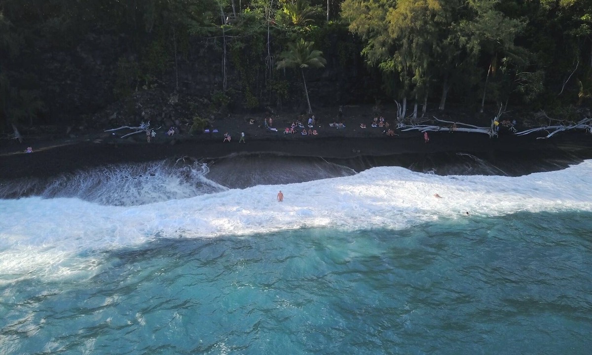 Kehena House | Nice, Big House near Kehena/Pohoiki Black Sand Beaches and Lava Fields.