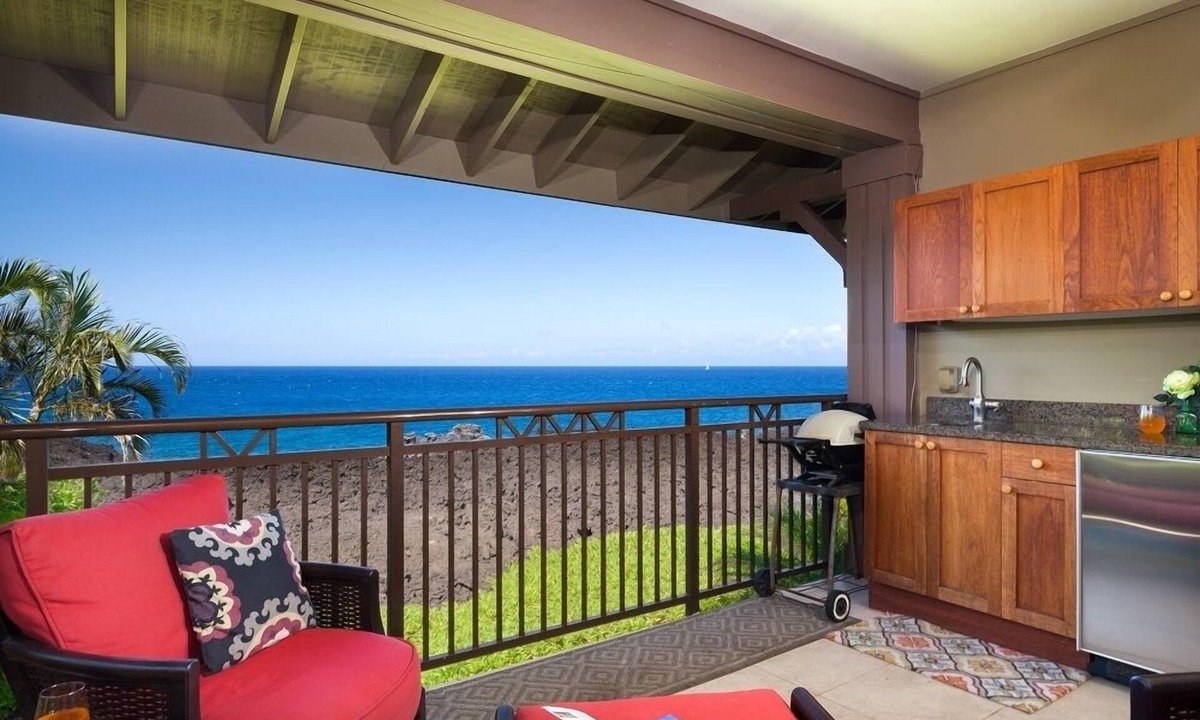 Waikoloa Condo | Ocean Front! Includes Waikoloa Golf Membership Benefits. Halii Kai 13A