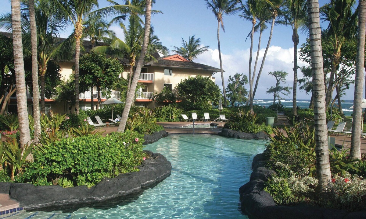 Wailua Resort | OFFICIAL LISTING | Wyndham - Kauai Coast Resort at the Beachboy 1 BR w/Pool