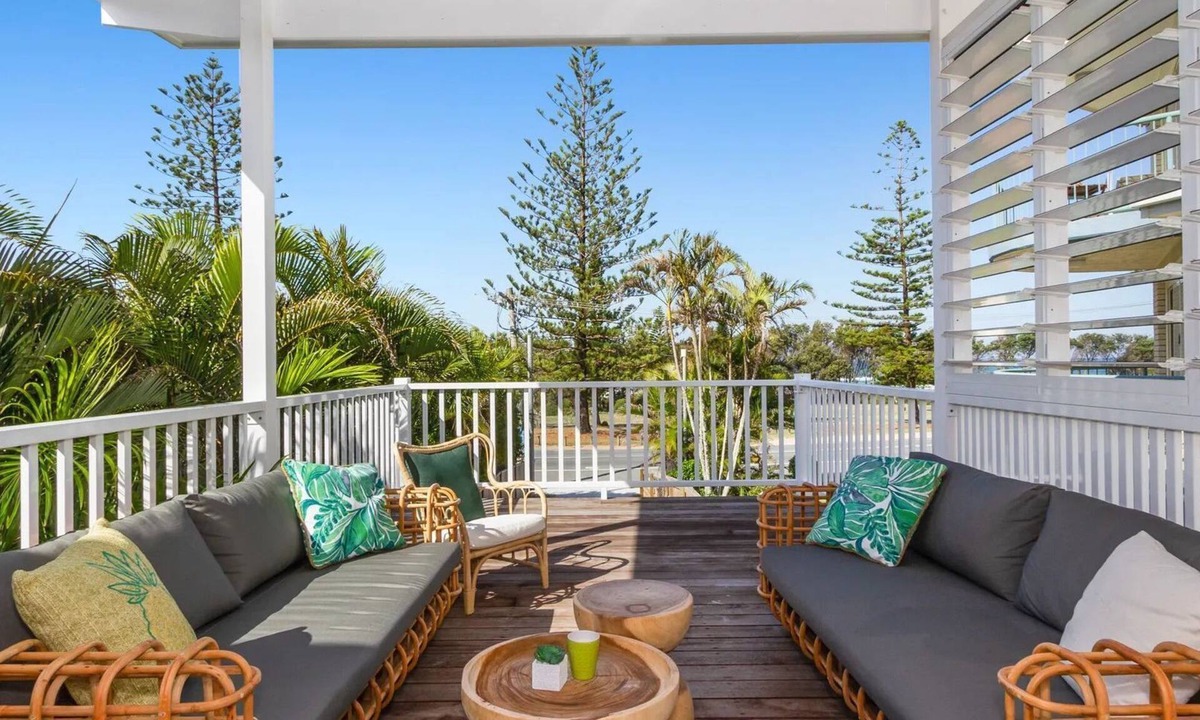 Kingscliff House | Opulence on Marine Parade