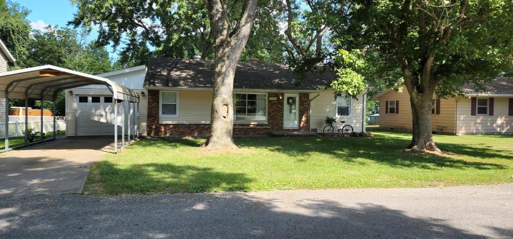 Murphysboro House | Our Murphy Home in Murphysboro IL