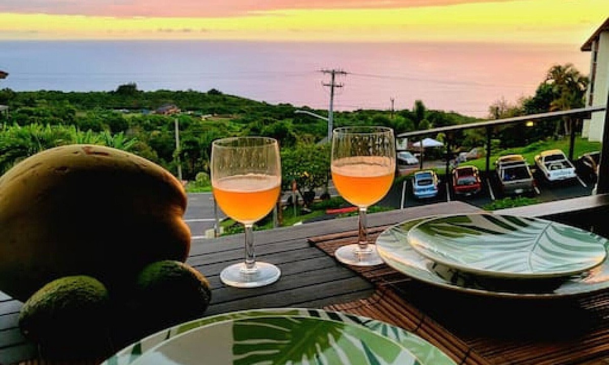 Honalo Condo | Peaceful Kona Getaway with Ocean Views | 2-Bedroom Condo at Kona Coffee Villas