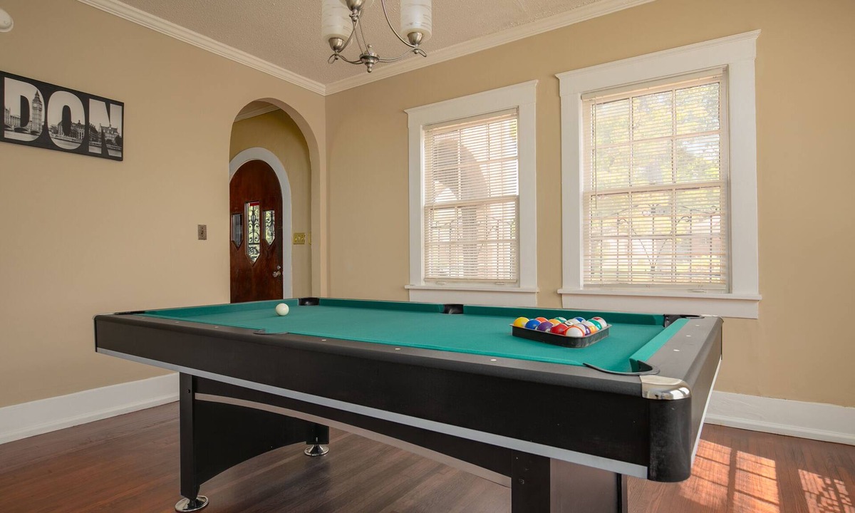 Norwood House | Pool Table Fire Pit BBQ Grill Basketball Hoop