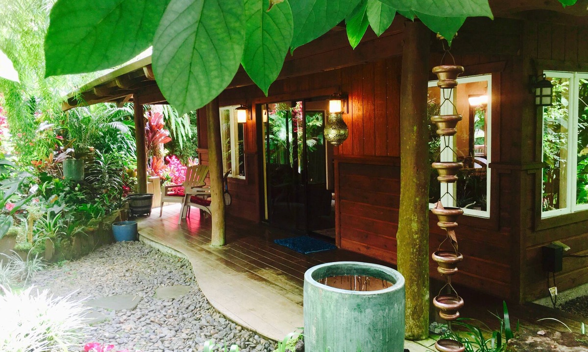 Kailua-Kona Cottage | Private Cottage In The Rain Forest TA065882726401