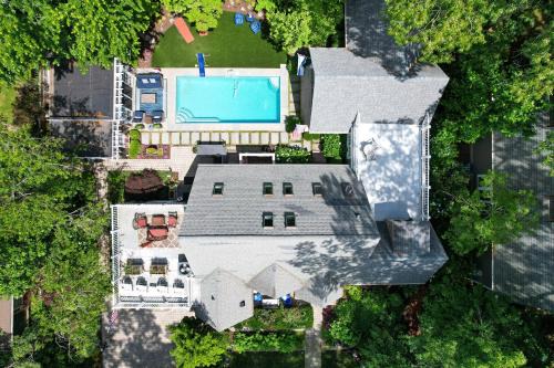 The Pines House | Quiet Pines Escape with Private Pool and BBQ near the Beach