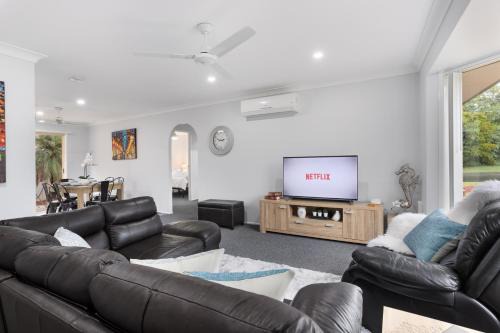 Raceview House | Raceview Retreat